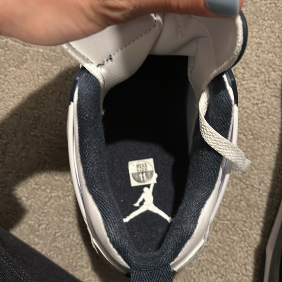 Jordan Spizike low - Picture 10 of 11